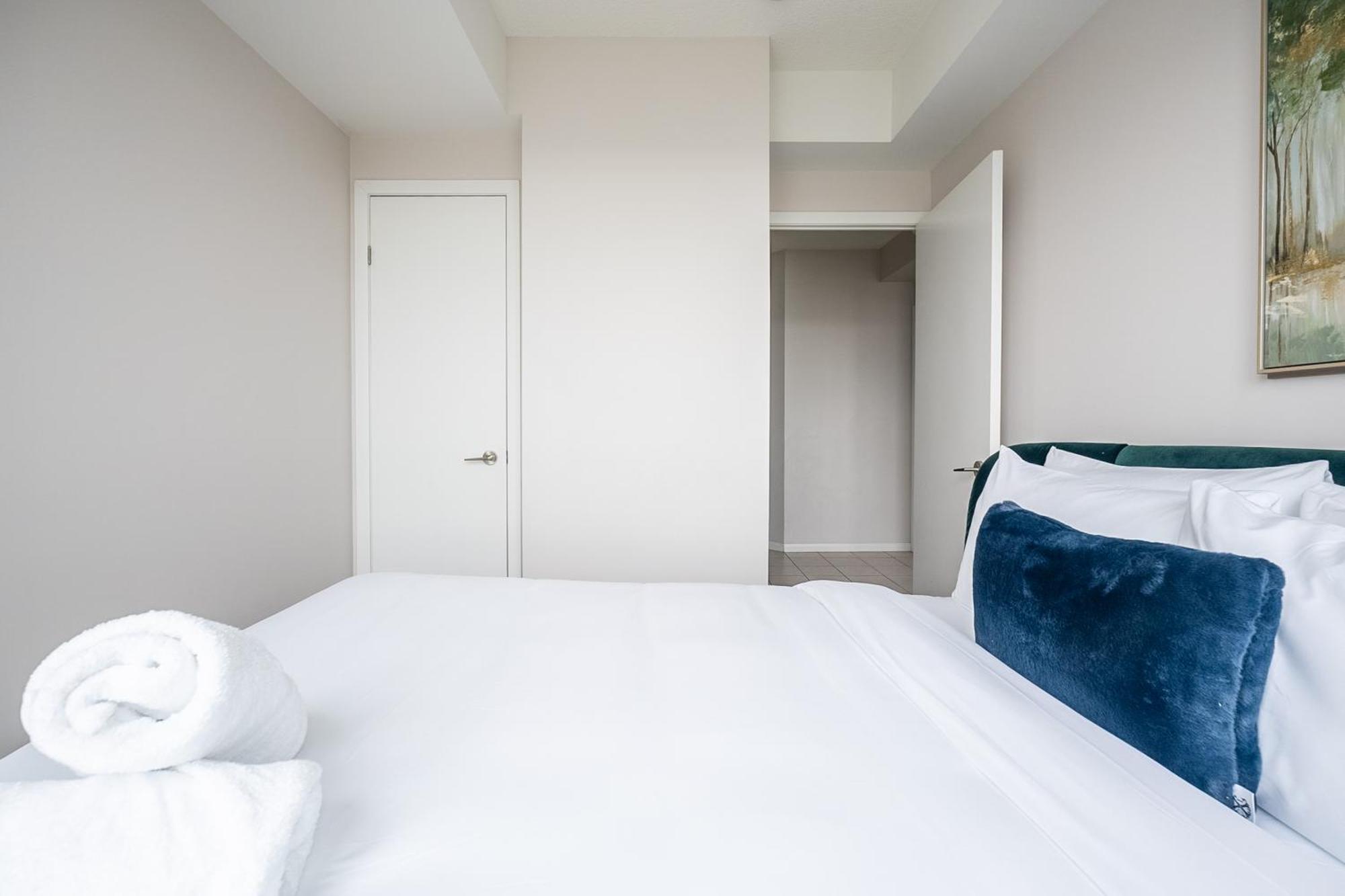 Rivetstays - The Neptune Toronto Exterior photo